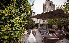 Logis Hostellerie De L'Abbaye